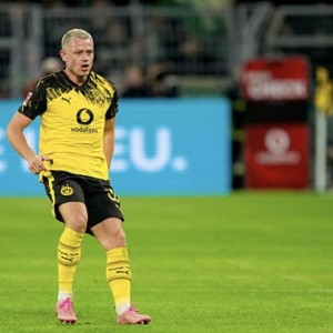 开云入口-图片报：多特想3000万欧卖瑞尔森，巴萨和曼联等队在关注他