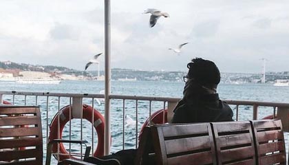 首位00后进球 8次攻门终破门 C罗迎国家队102球！